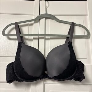 Torrid Charcoal and Black Lace Push-Up Plunge Bra - Size 40B